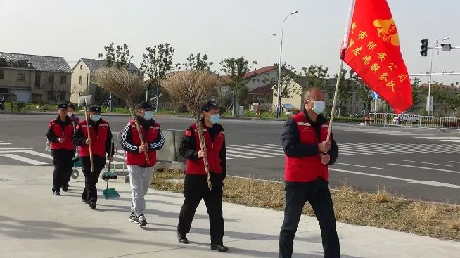 雷鋒在心，志愿在行